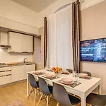 Appartamento Downtown Srl - Cinque Terre New Liberty La Spezia
